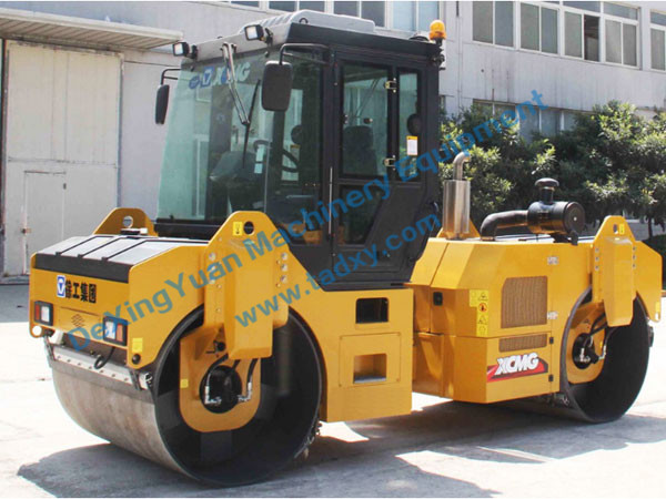 c鿴ԔϢ}XD85 Hydraulic Double Drum Vibratory Compactor xΔ1790